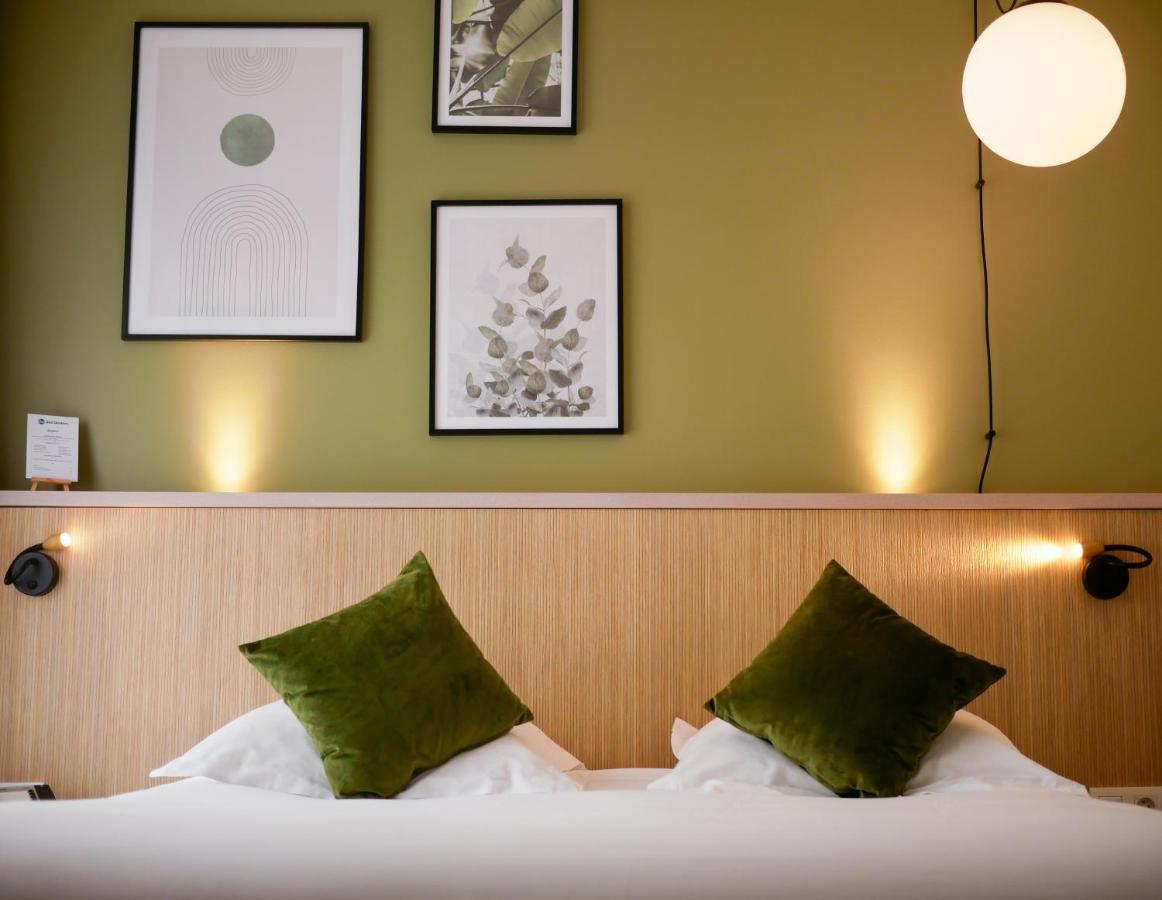 เบสต์ เวสเทิร์น เลอ บัว เดอ ลา มาร์เช Hotel Liguge ภายนอก รูปภาพ